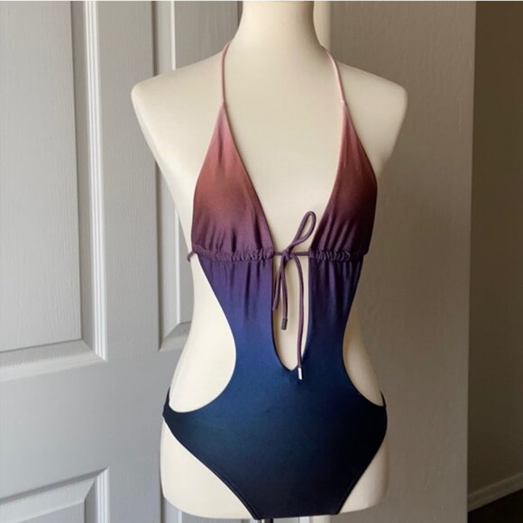 Victoria's Secret Ombre Bathing Suit Size Small - Picture 5 of 6
